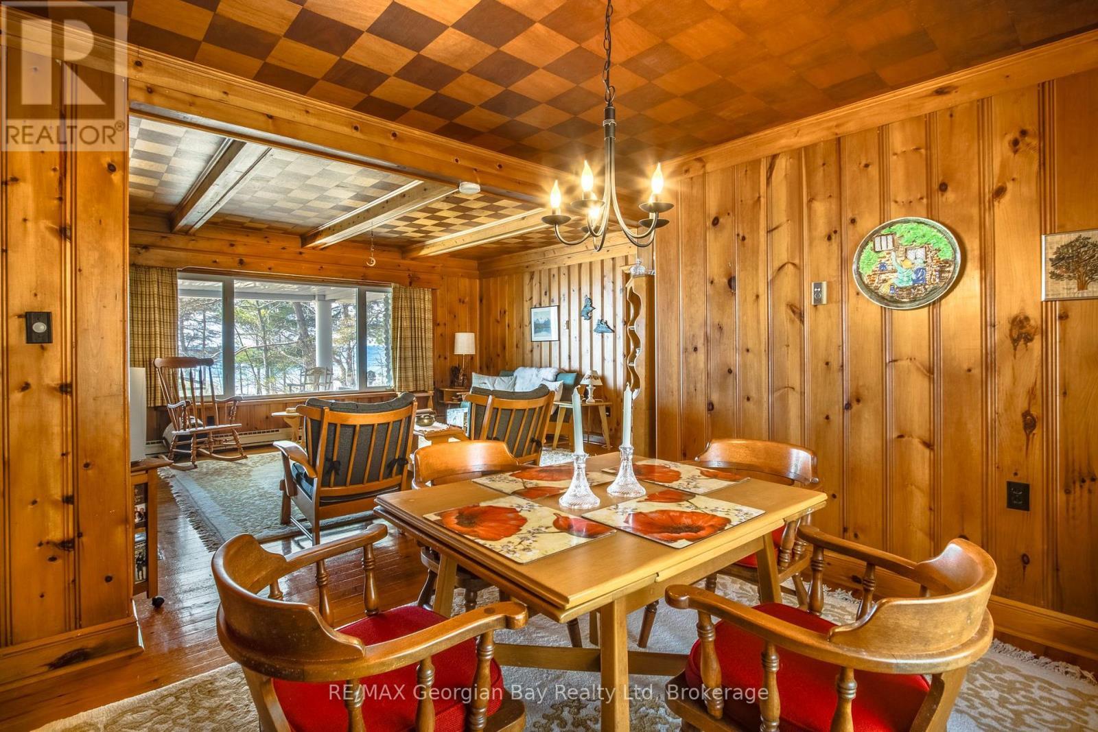 750 Tiny Beaches Road S, Tiny, ON - Indoor Photo Showing Other Room