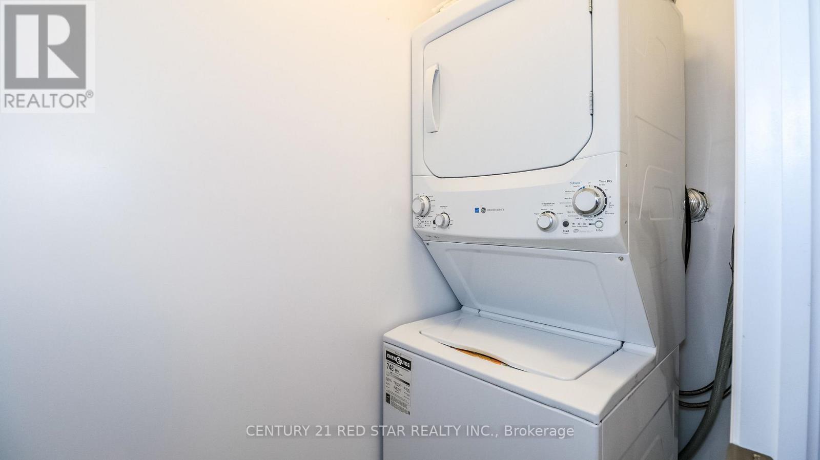 32 Milson Crescent, Essa, ON - Indoor Photo Showing Laundry Room