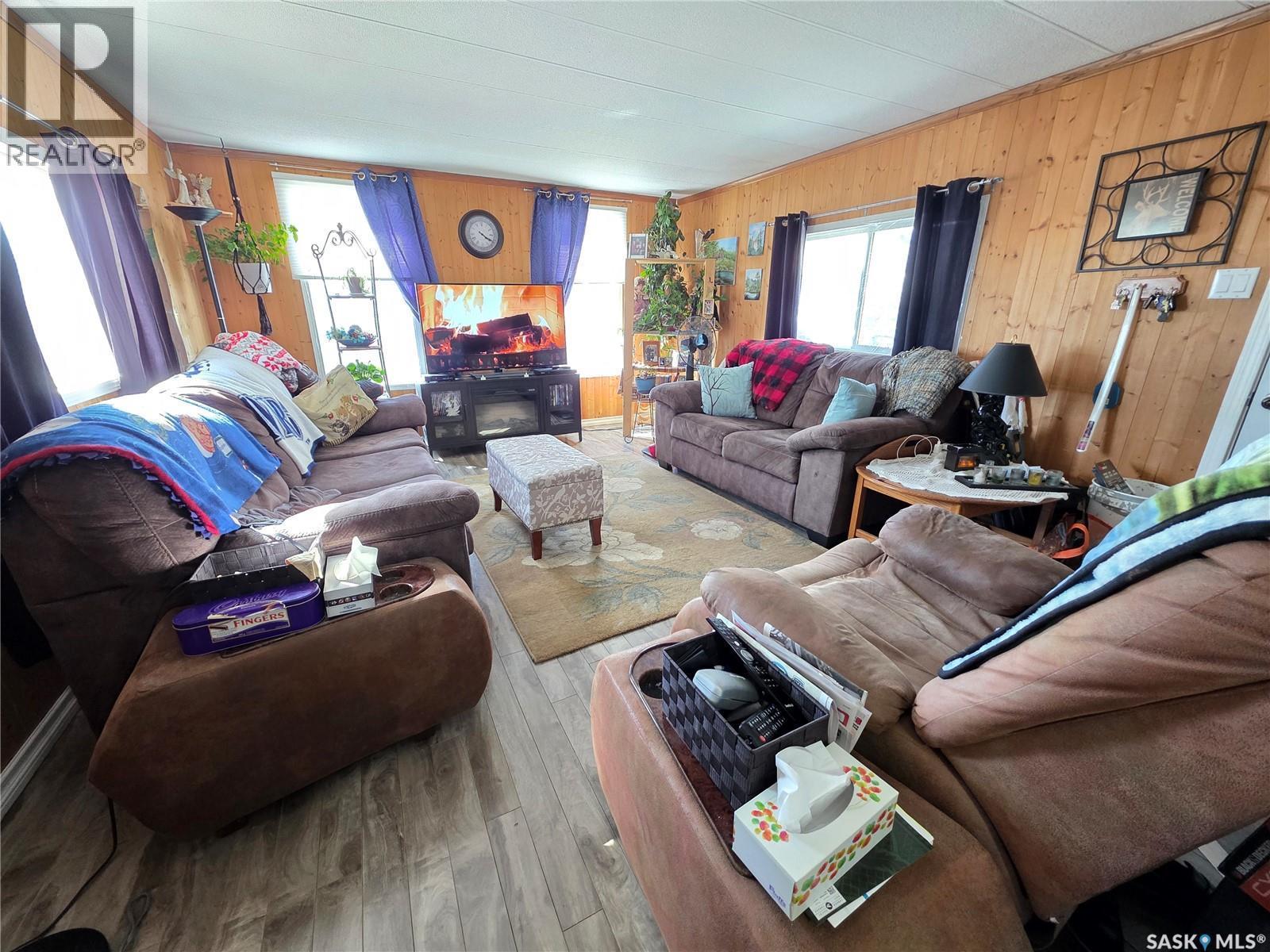 29 701 11Th Avenue Nw, Swift Current, SK