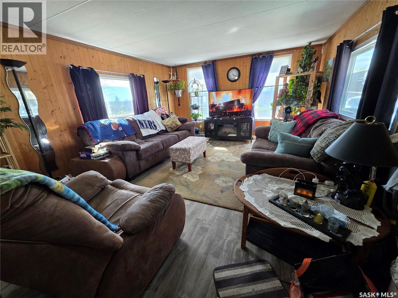 29 701 11Th Avenue Nw, Swift Current, SK