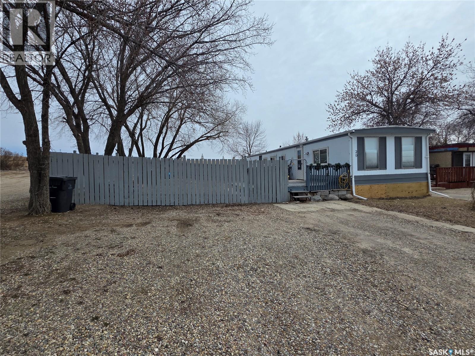 29 701 11Th Avenue Nw, Swift Current, SK