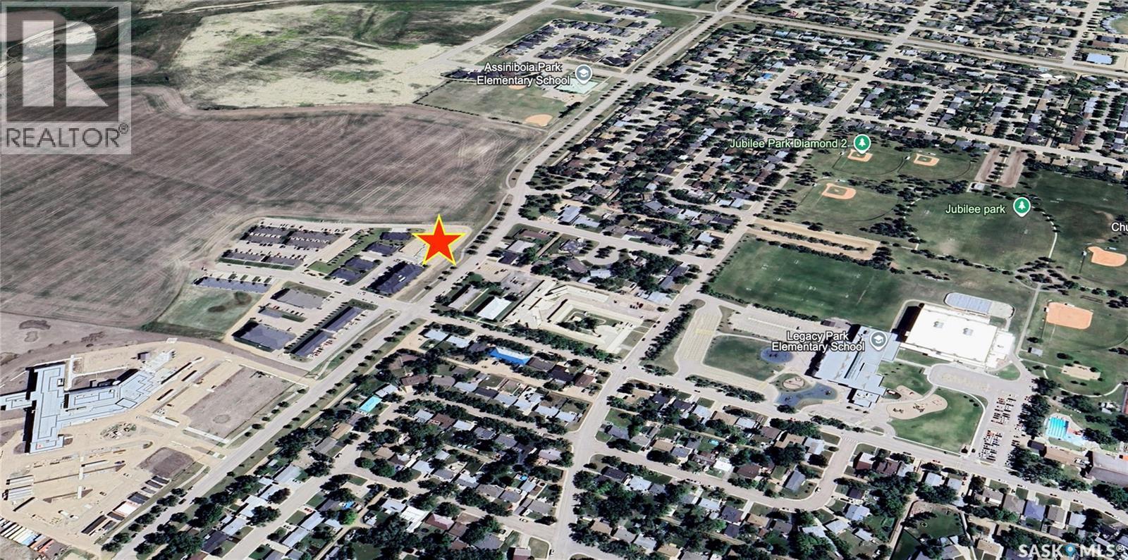 830 5Th Street Ne, Weyburn, SK