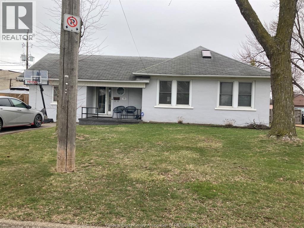 2348 Arthur, Windsor, ON - Outdoor