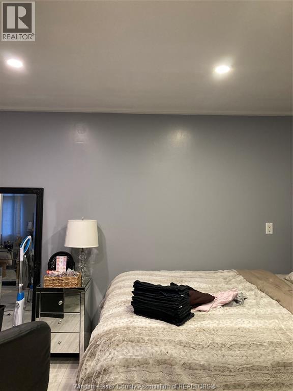 2348 Arthur, Windsor, ON - Indoor Photo Showing Bedroom