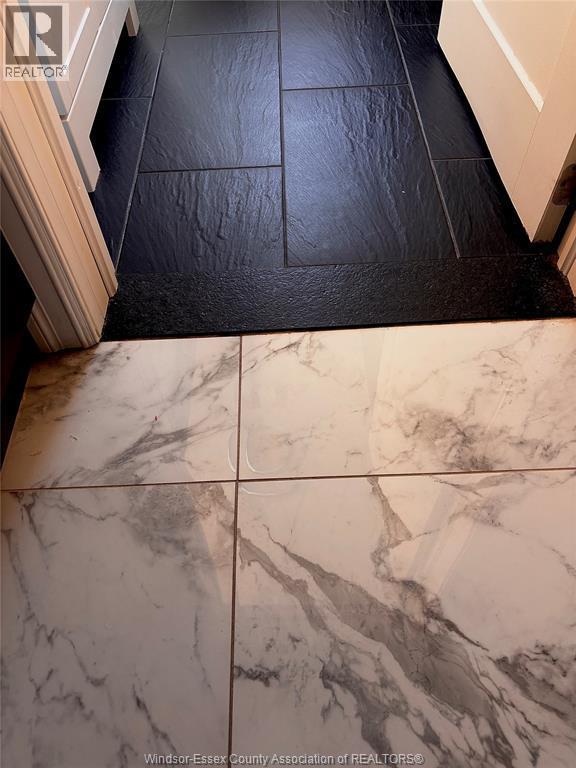 2348 Arthur, Windsor, ON - Indoor