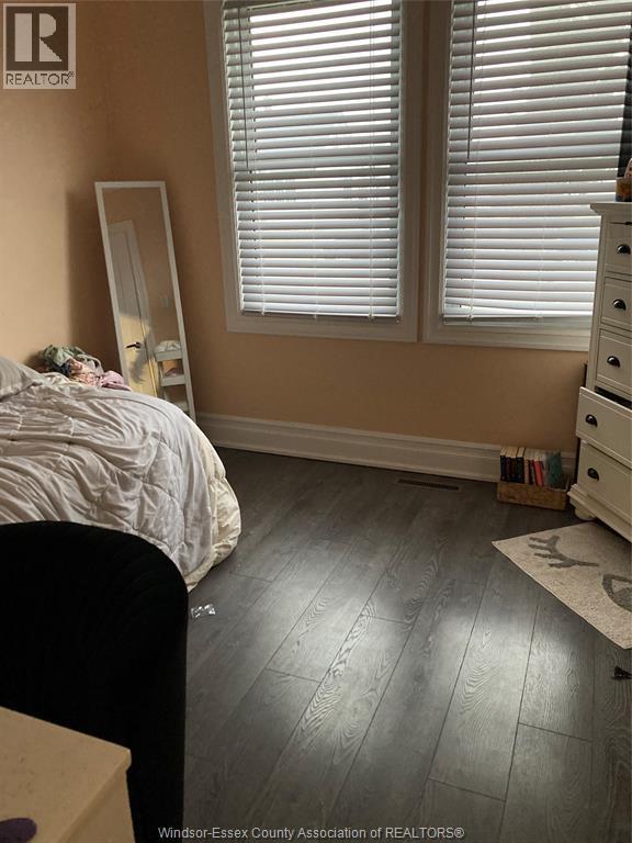 2348 Arthur, Windsor, ON - Indoor Photo Showing Bedroom