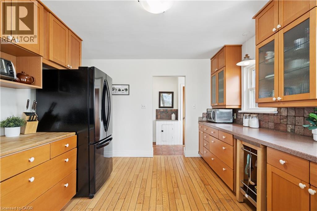 5099 First Line, Acton, ON - Indoor Photo Showing Kitchen