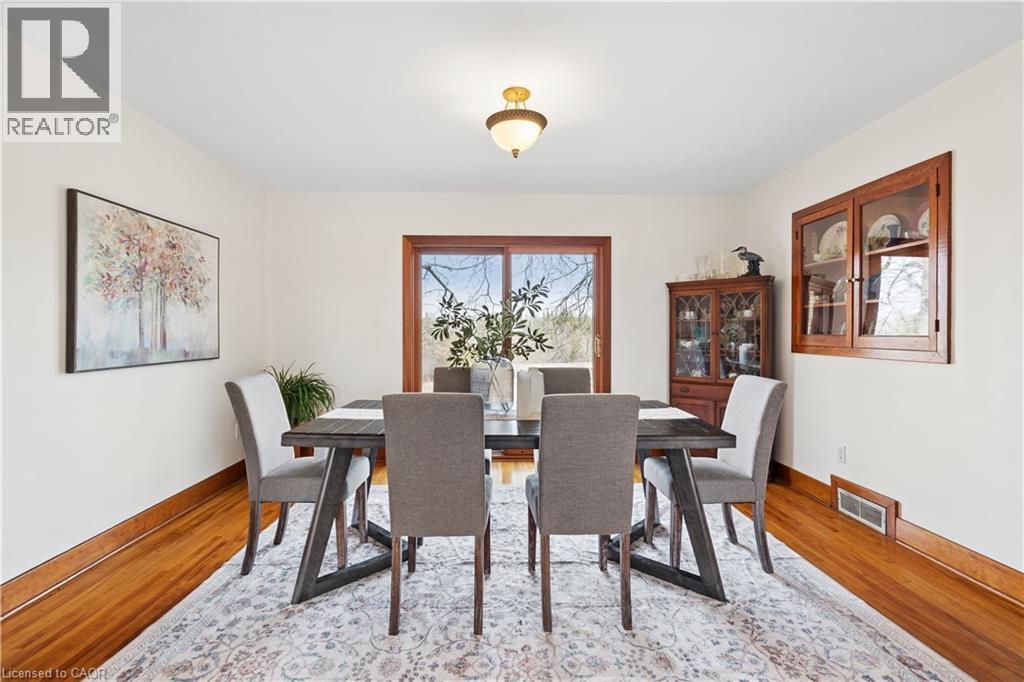 5099 First Line, Acton, ON - Indoor Photo Showing Dining Room
