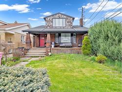 1029 PARENT #LOWER UNIT Windsor, ON N9A 2E4