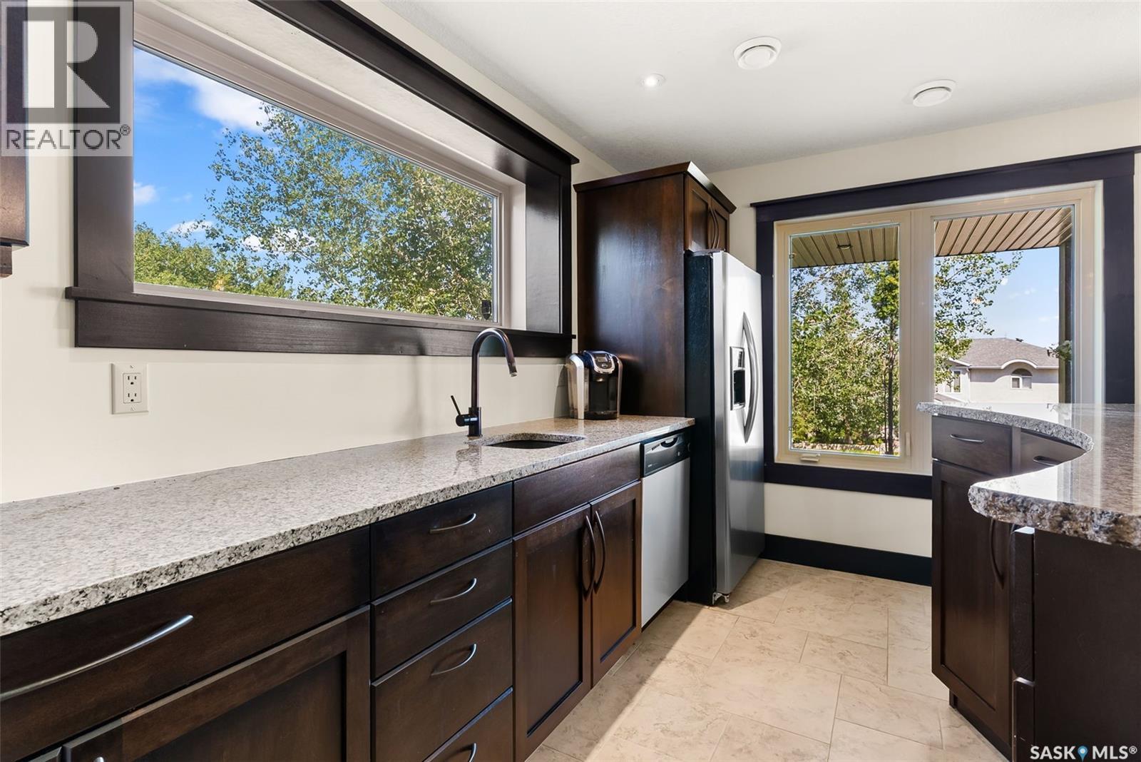 15 Meadow Bay, Lumsden, SK - Indoor Photo Showing Kitchen