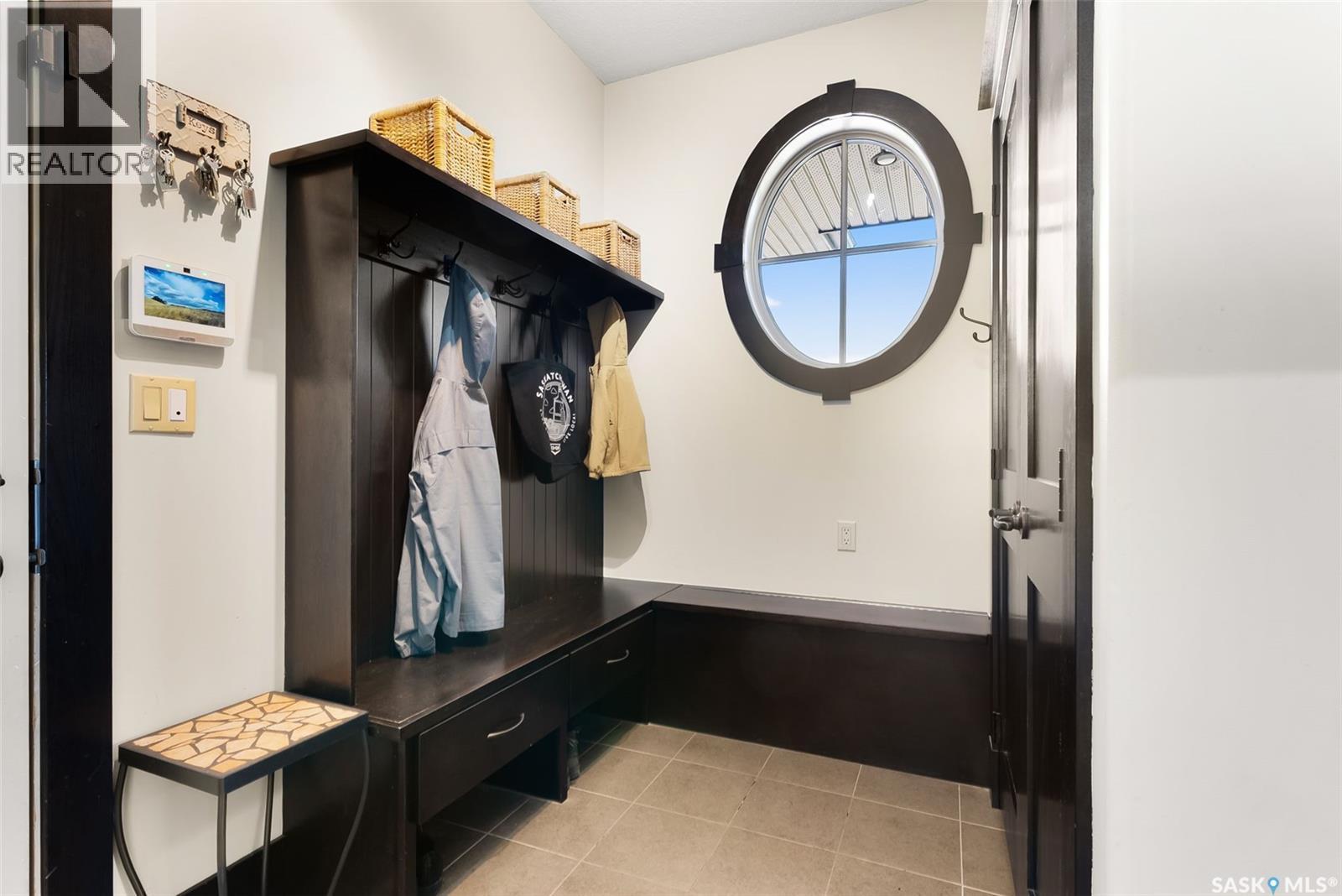 15 Meadow Bay, Lumsden, SK - Indoor Photo Showing Other Room