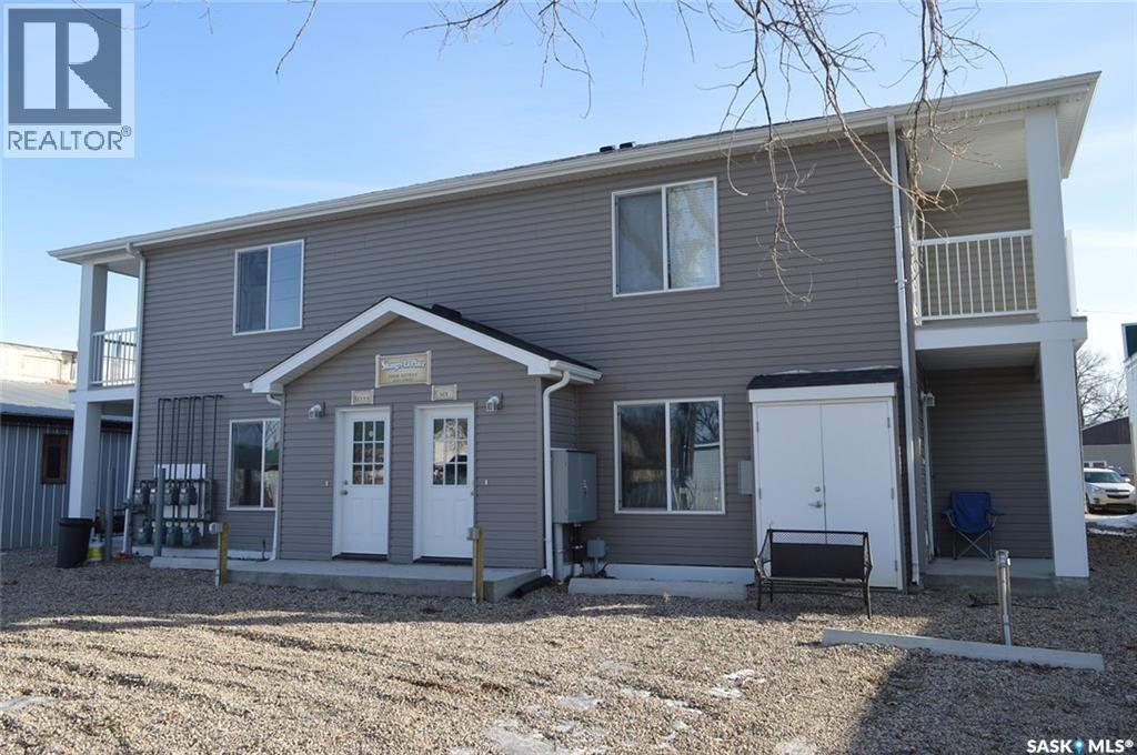 6 416 Main Street, Bienfait, SK - Outdoor