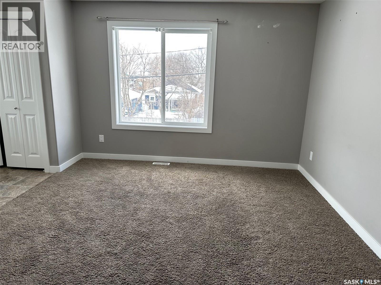 6 416 Main Street, Bienfait, SK - Indoor Photo Showing Other Room