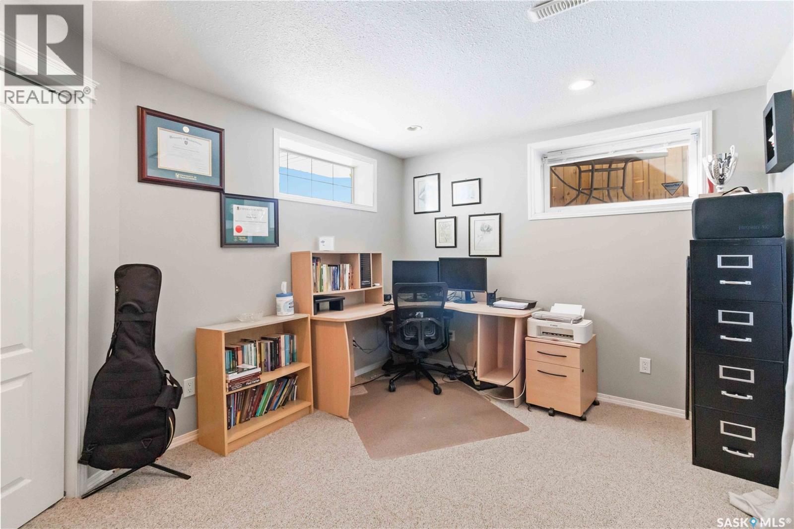 330 Sears Cove, Saskatoon, SK - Indoor Photo Showing Office