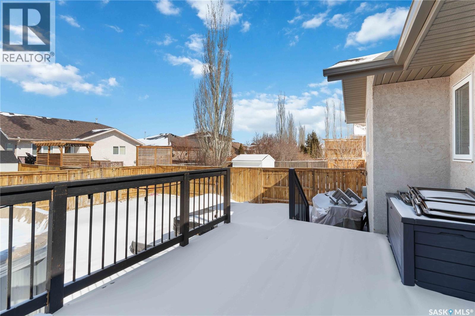 330 Sears Cove, Saskatoon, SK - Outdoor With Exterior