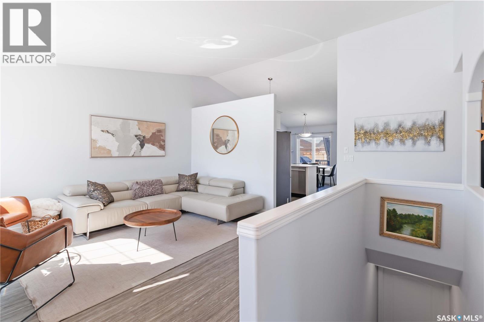 330 Sears Cove, Saskatoon, SK - Indoor Photo Showing Living Room