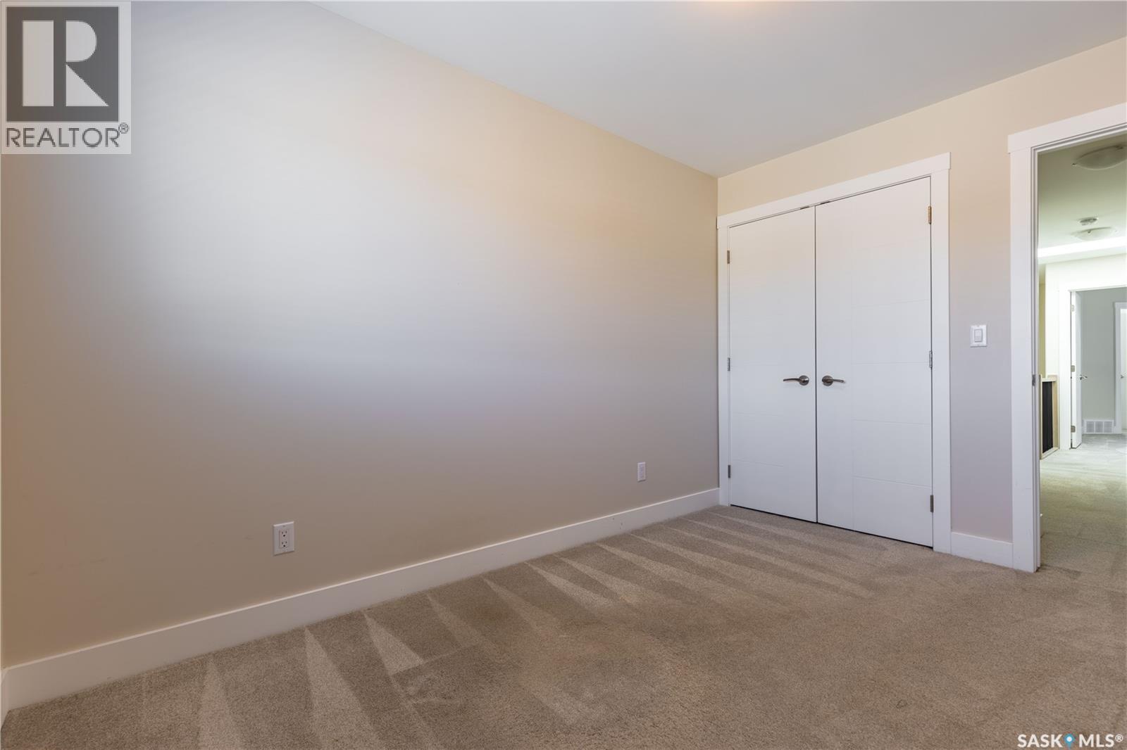 1037 7Th Street E, Saskatoon, SK