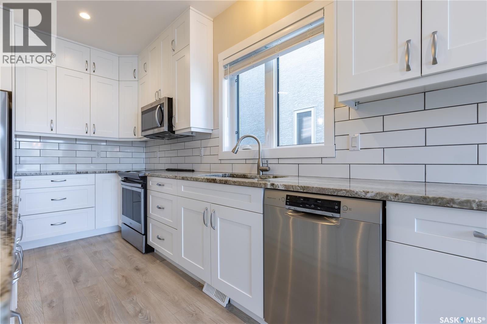 1037 7Th Street E, Saskatoon, SK