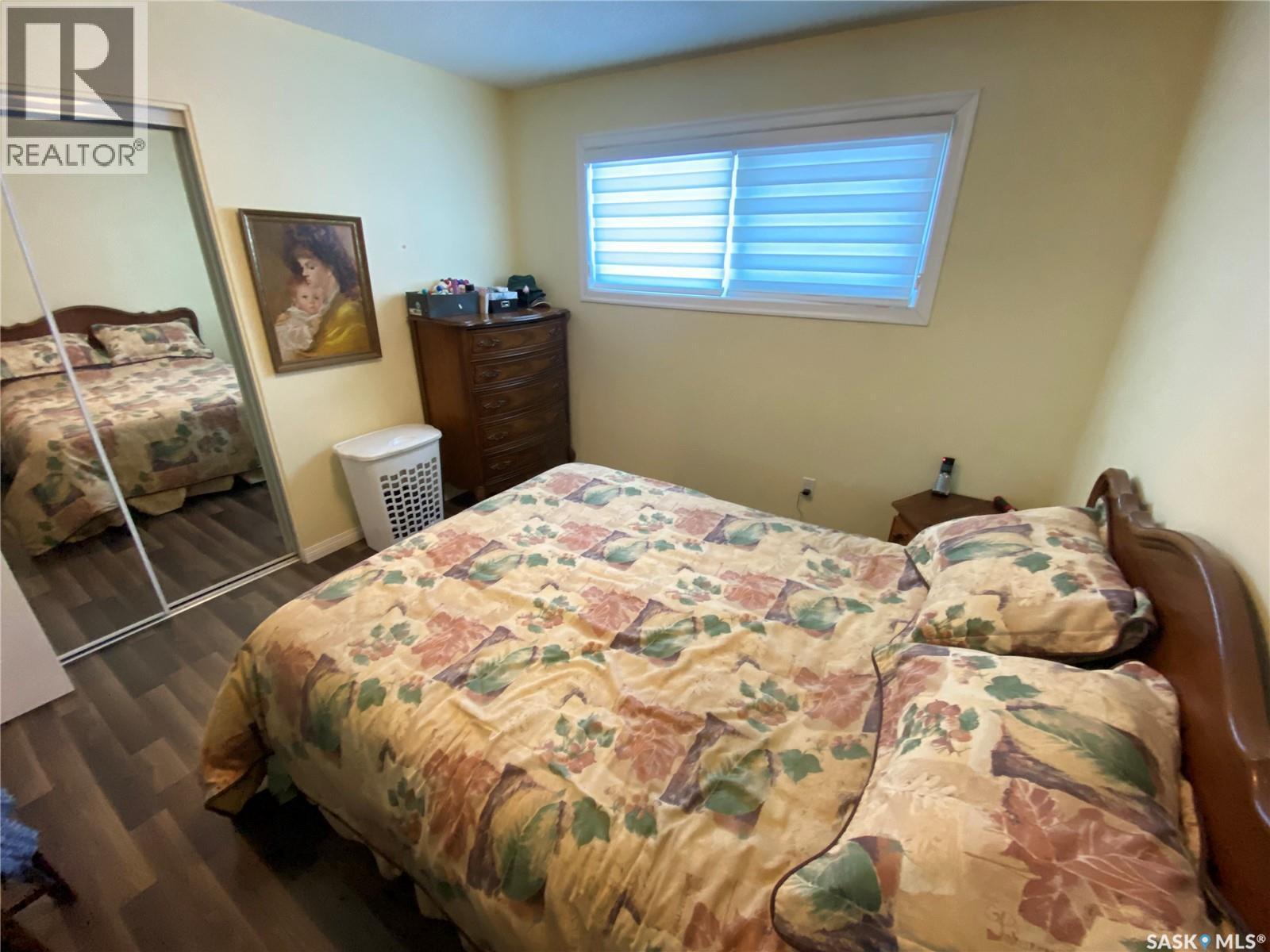 389 Maple Avenue, Yorkton, SK - Indoor Photo Showing Bedroom