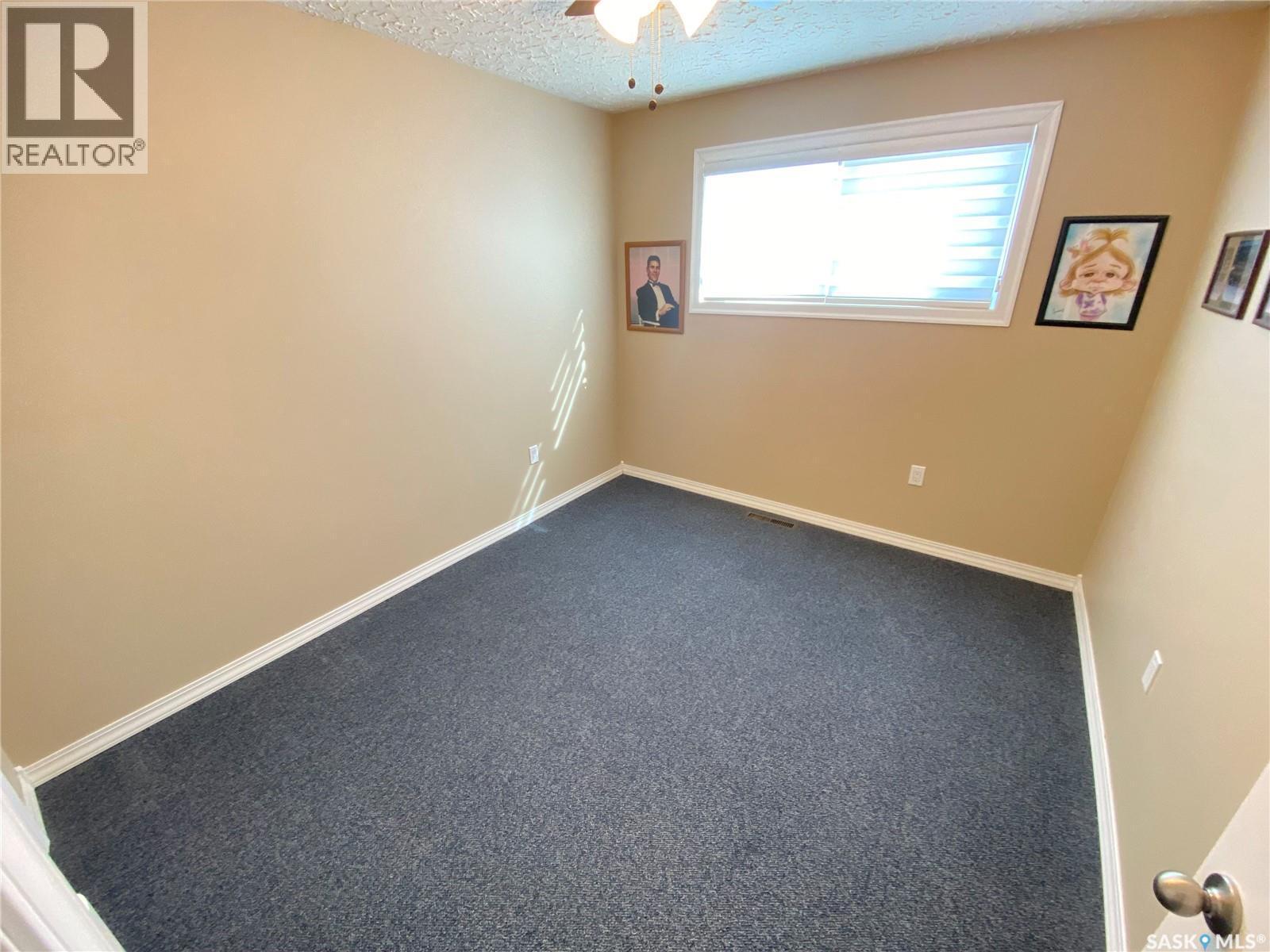 389 Maple Avenue, Yorkton, SK - Indoor Photo Showing Other Room
