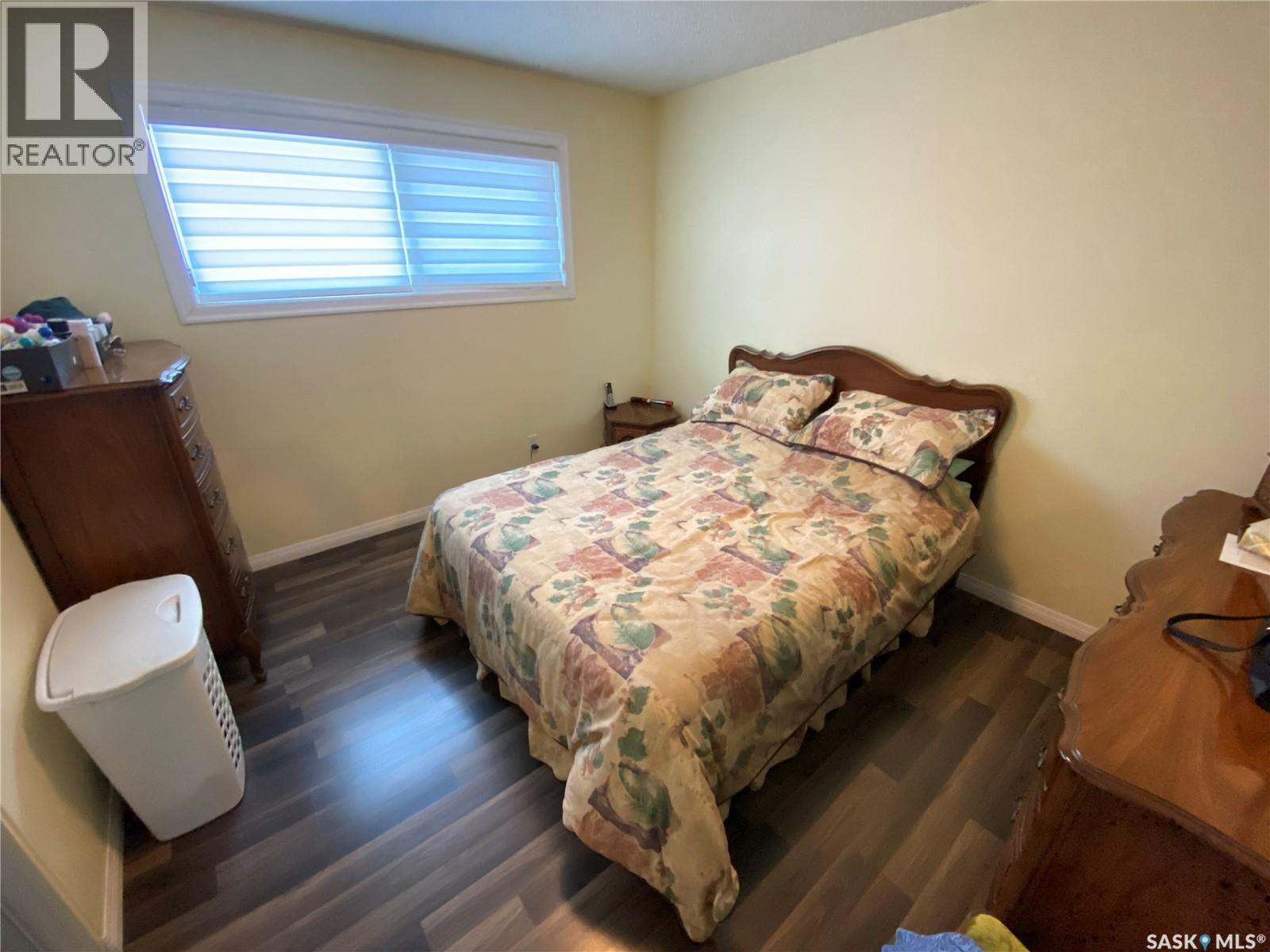 389 Maple Avenue, Yorkton, SK - Indoor Photo Showing Bedroom
