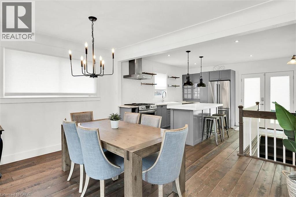 28 Marion Crescent, Dundas, ON - Indoor Photo Showing Dining Room