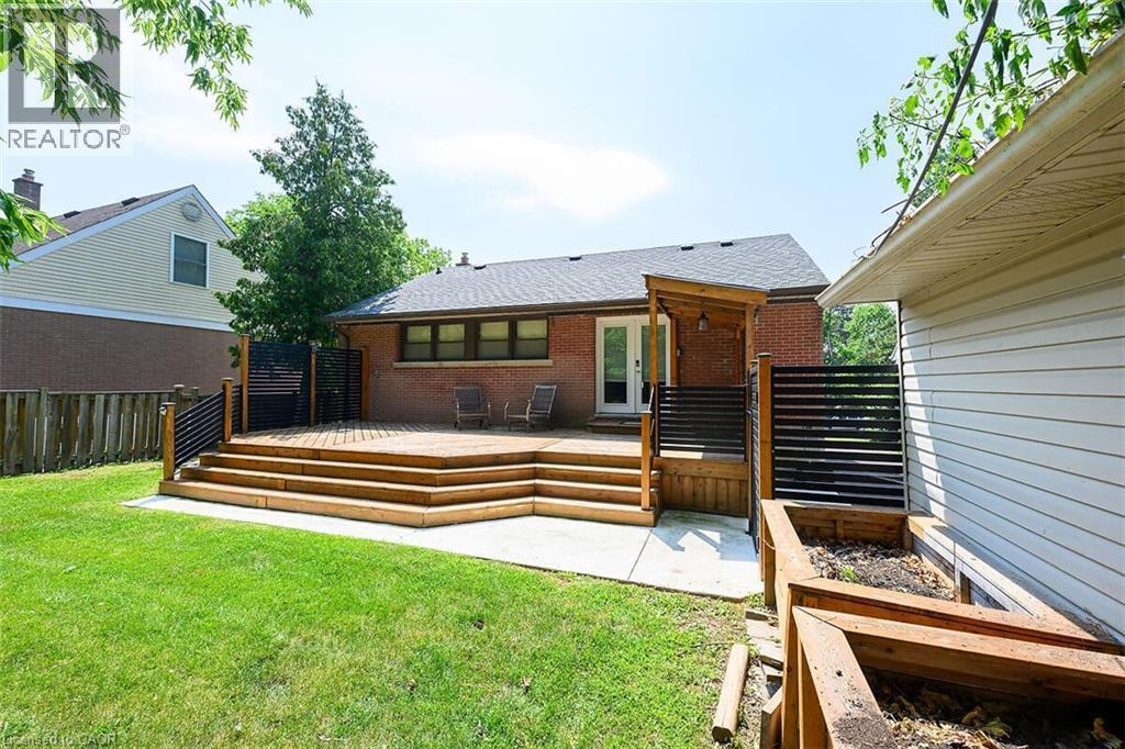 28 Marion Crescent, Dundas, ON - Outdoor With Deck Patio Veranda With Exterior