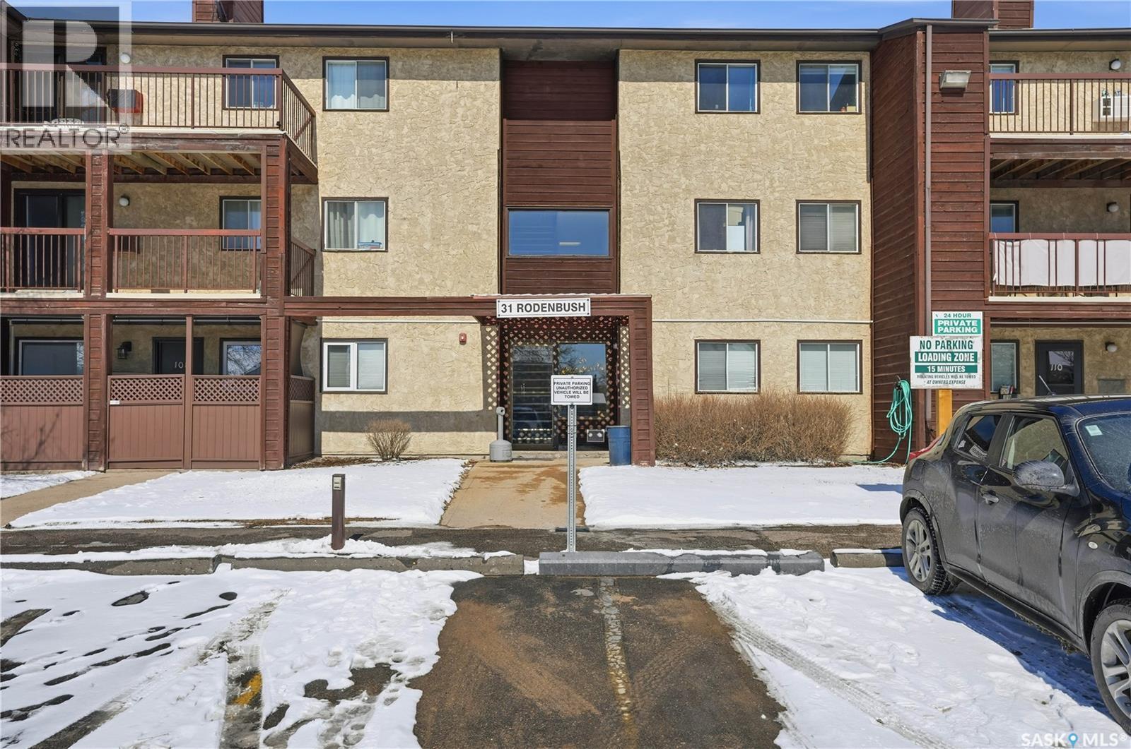 206 31 Rodenbush Drive, Regina, SK - Outdoor With Balcony