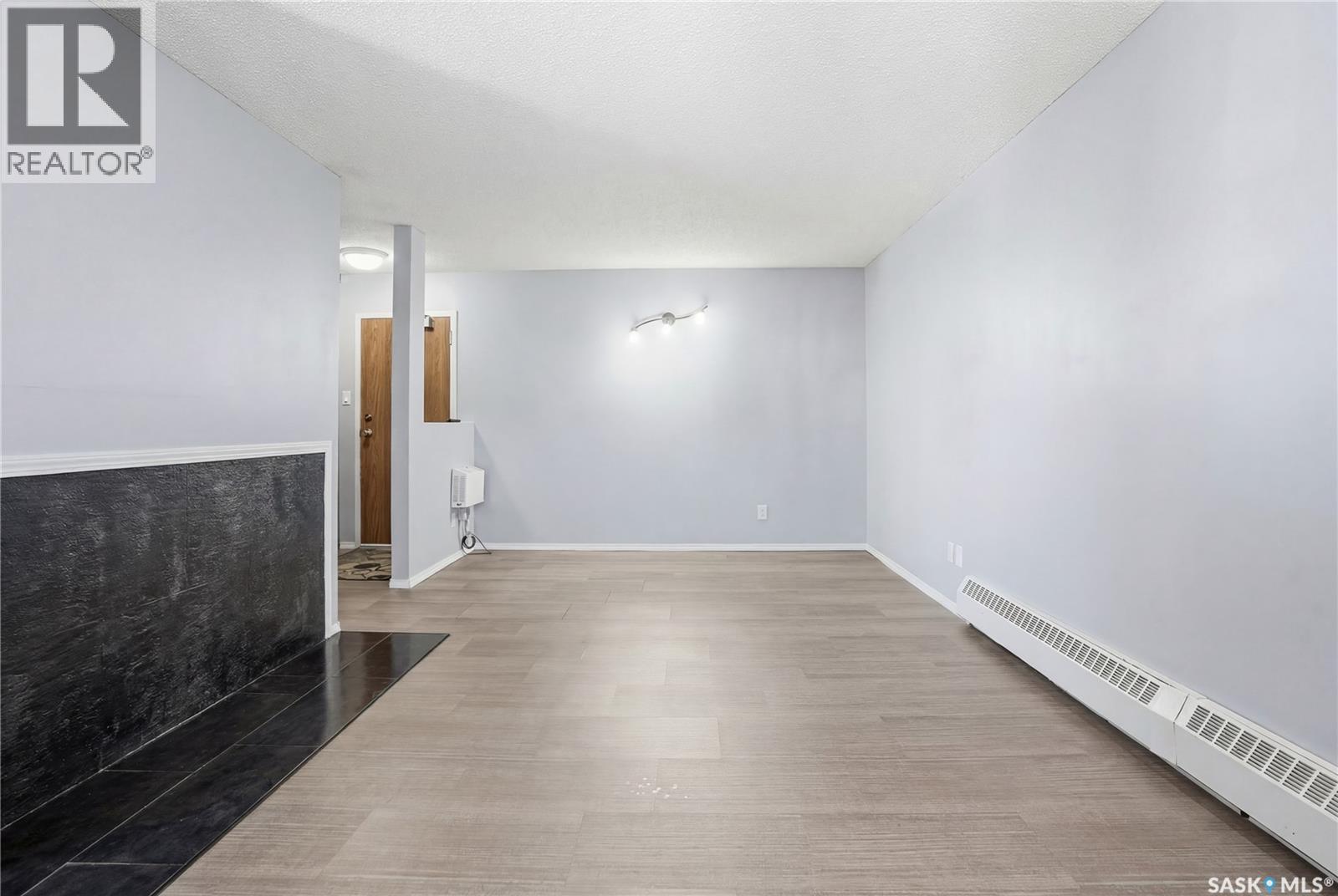 206 31 Rodenbush Drive, Regina, SK - Indoor Photo Showing Other Room