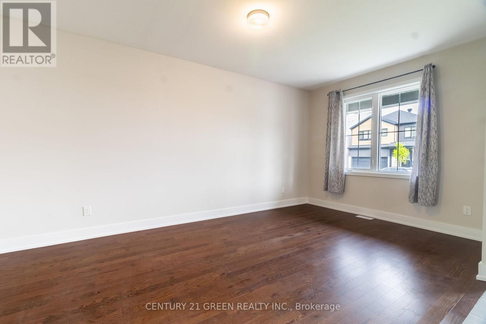 123 Tonic Crescent, Ottawa, ON