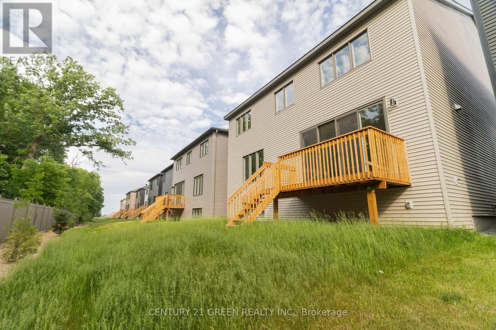 123 Tonic Crescent, Ottawa, ON