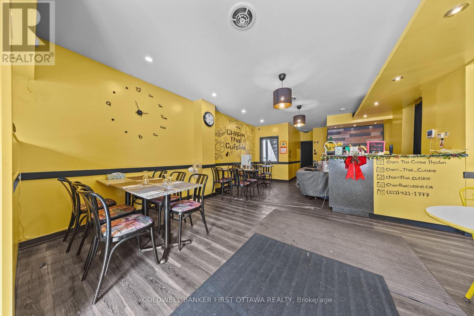 Dining Area - 121 Preston Street, Ottawa, ON