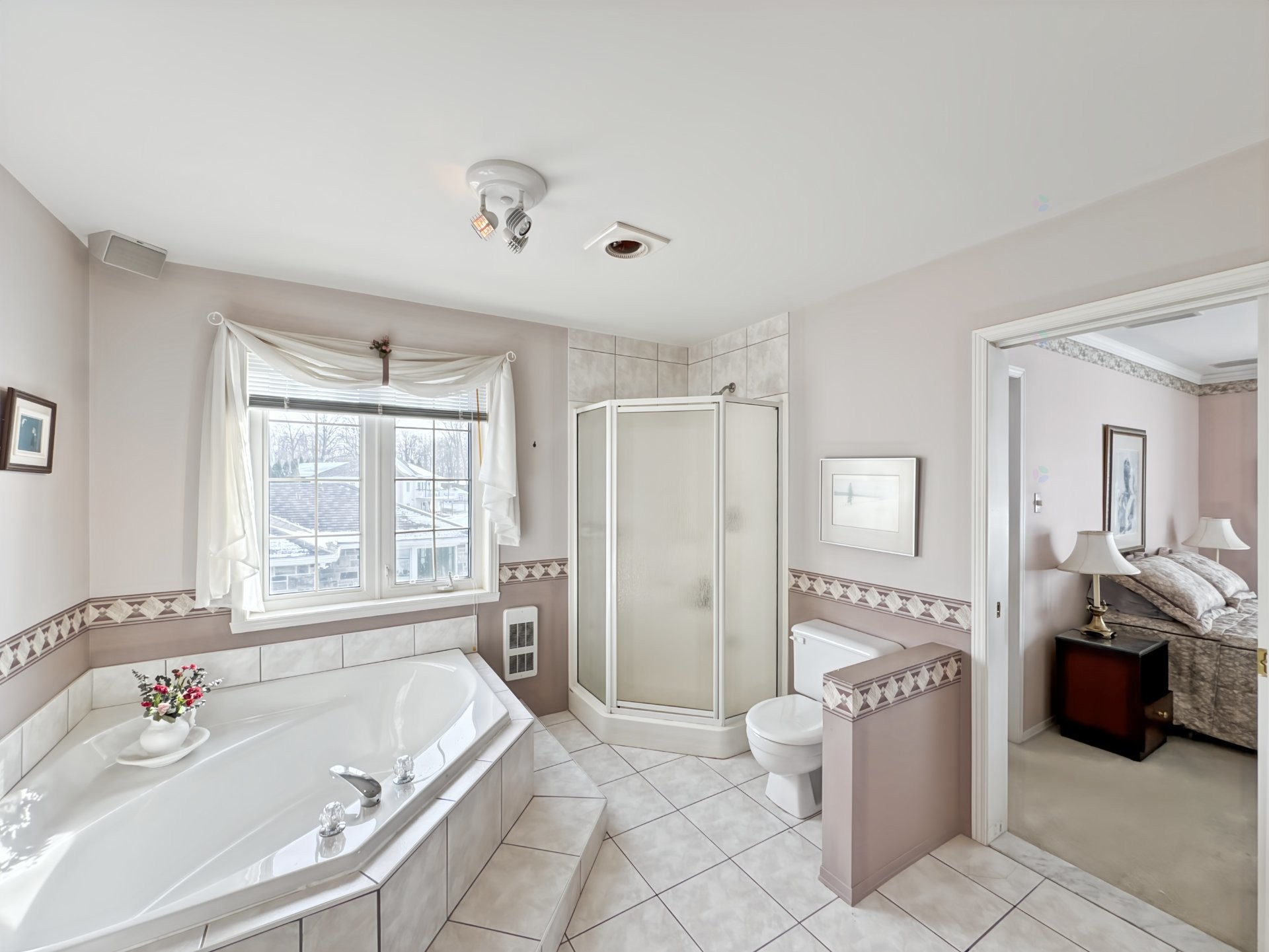 Master Bathroom - 918 Ch. Duhamel, Pincourt, QC - Indoor Photo Showing Bathroom