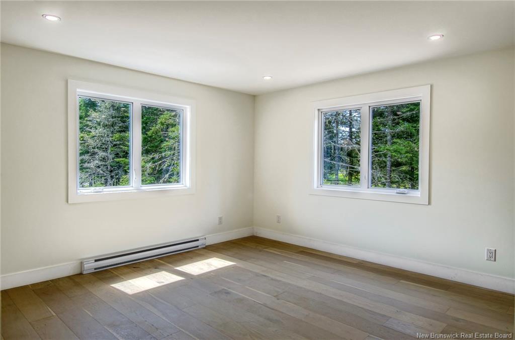 185 Base Rd, Willow Grove, NB