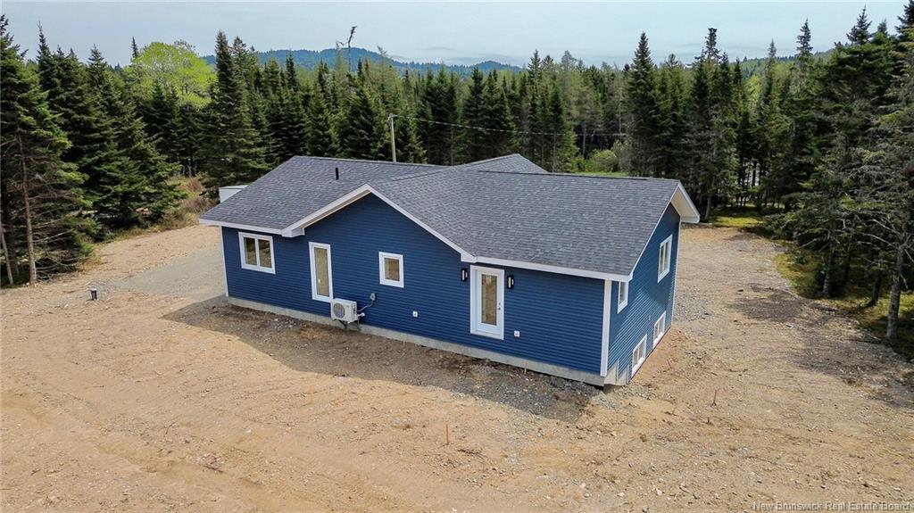 185 Base Rd, Willow Grove, NB