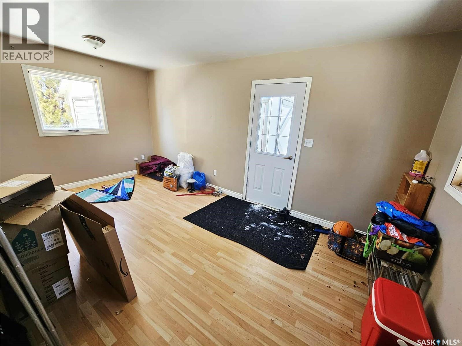 274 7Th Avenue E, Melville, SK - Indoor Photo Showing Other Room