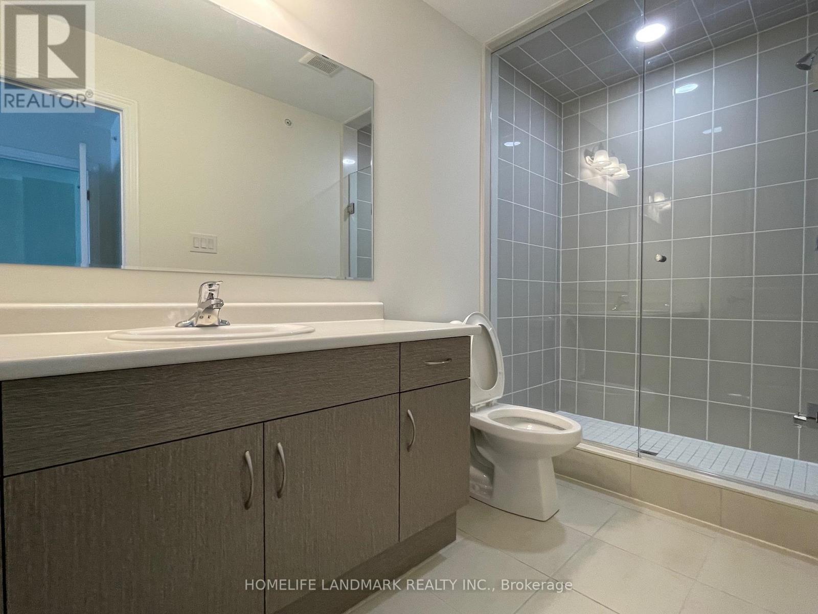 3165 Elgin Mills Road E, Markham, ON - Indoor Photo Showing Bathroom