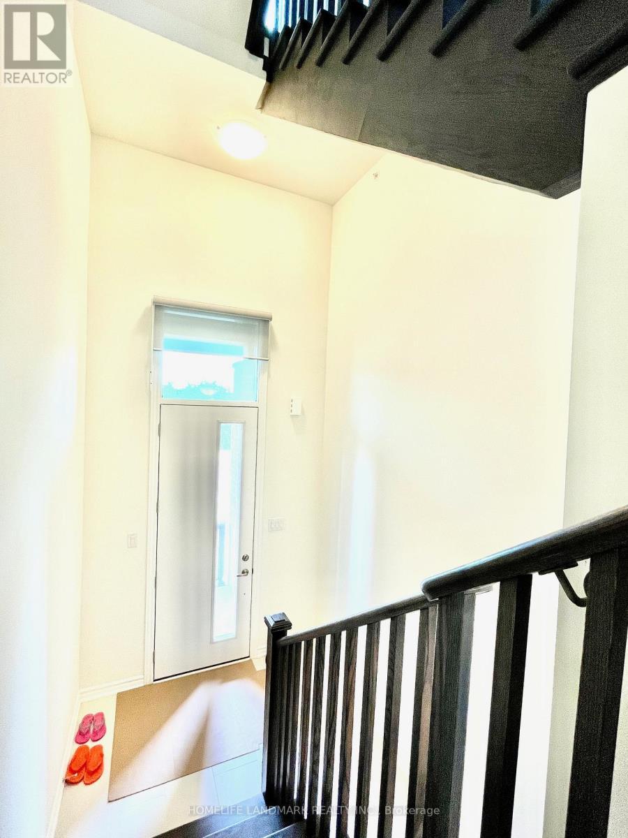 3165 Elgin Mills Road E, Markham, ON - Indoor Photo Showing Other Room