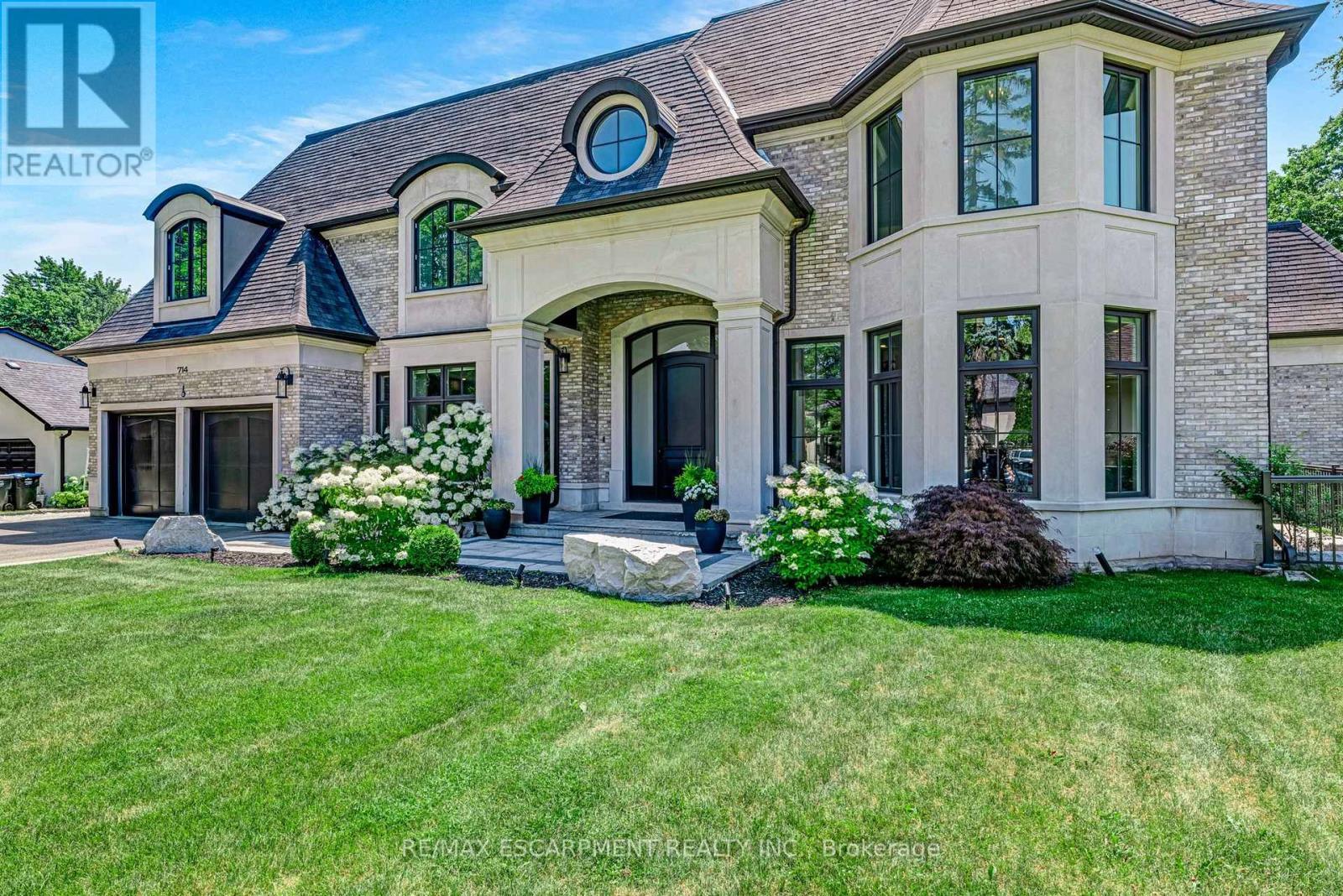 714 Atoka Drive, Mississauga, ON - Outdoor With Facade