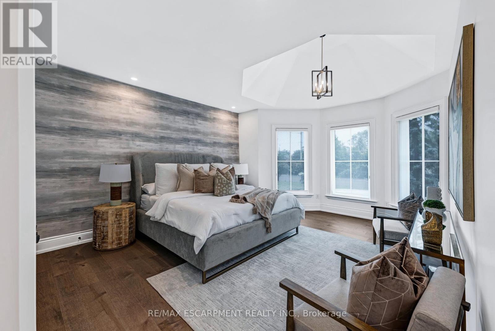 714 Atoka Drive, Mississauga, ON - Indoor