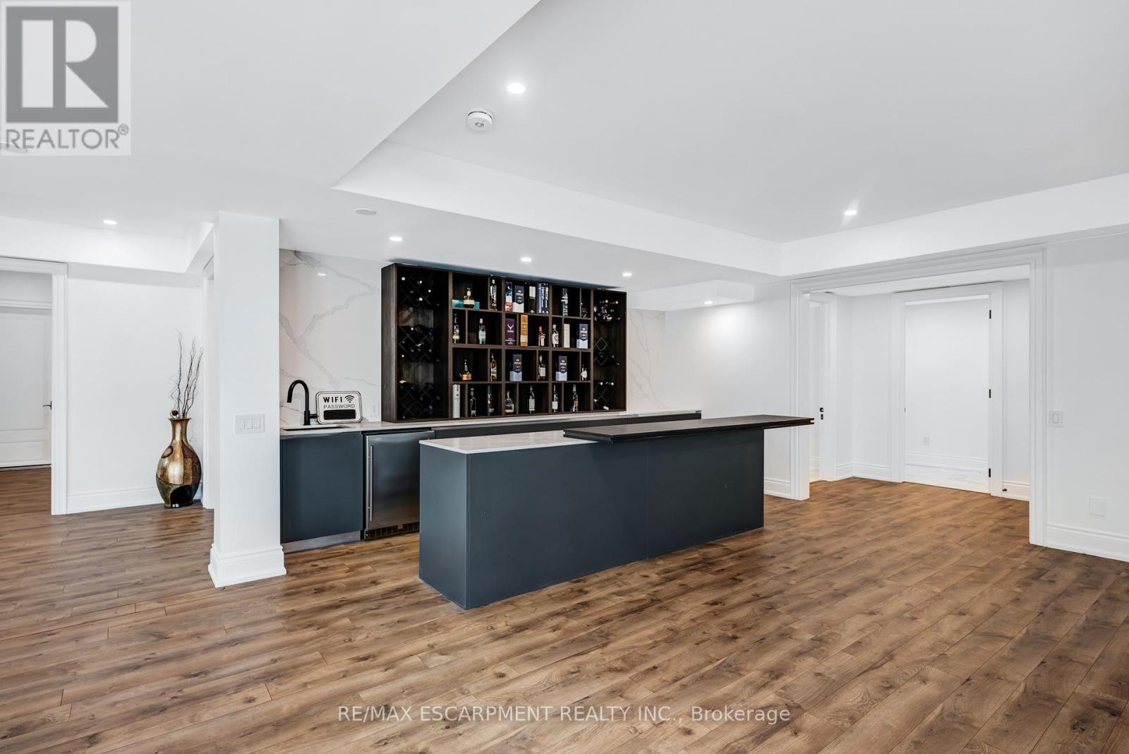 714 Atoka Drive, Mississauga, ON - Indoor