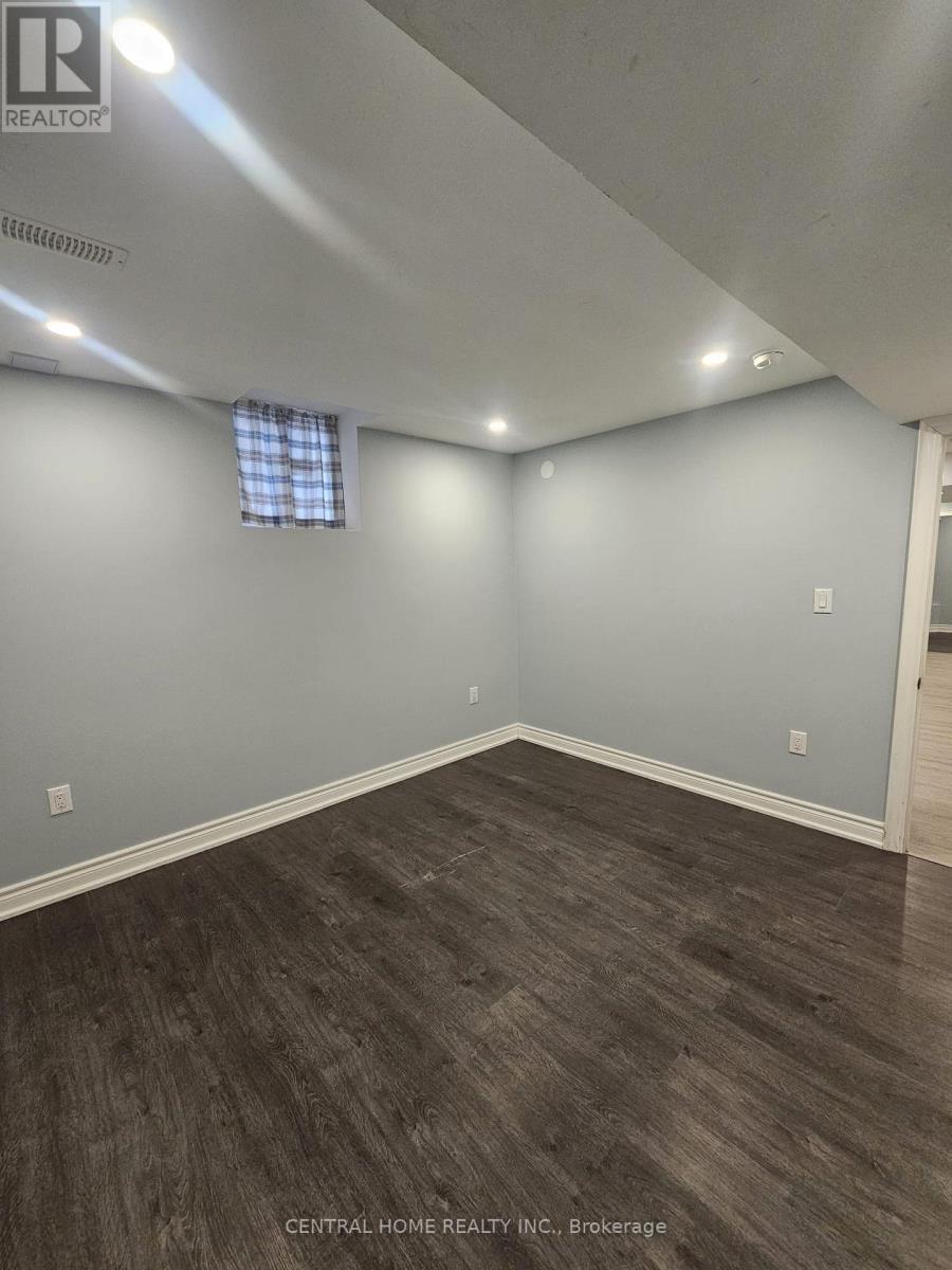 45 Wildmoor Street, Markham, ON - Indoor Photo Showing Other Room