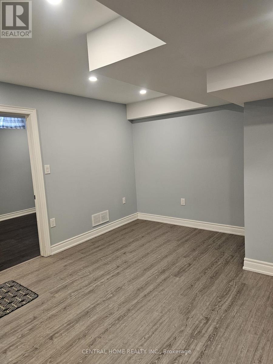 45 Wildmoor Street, Markham, ON - Indoor
