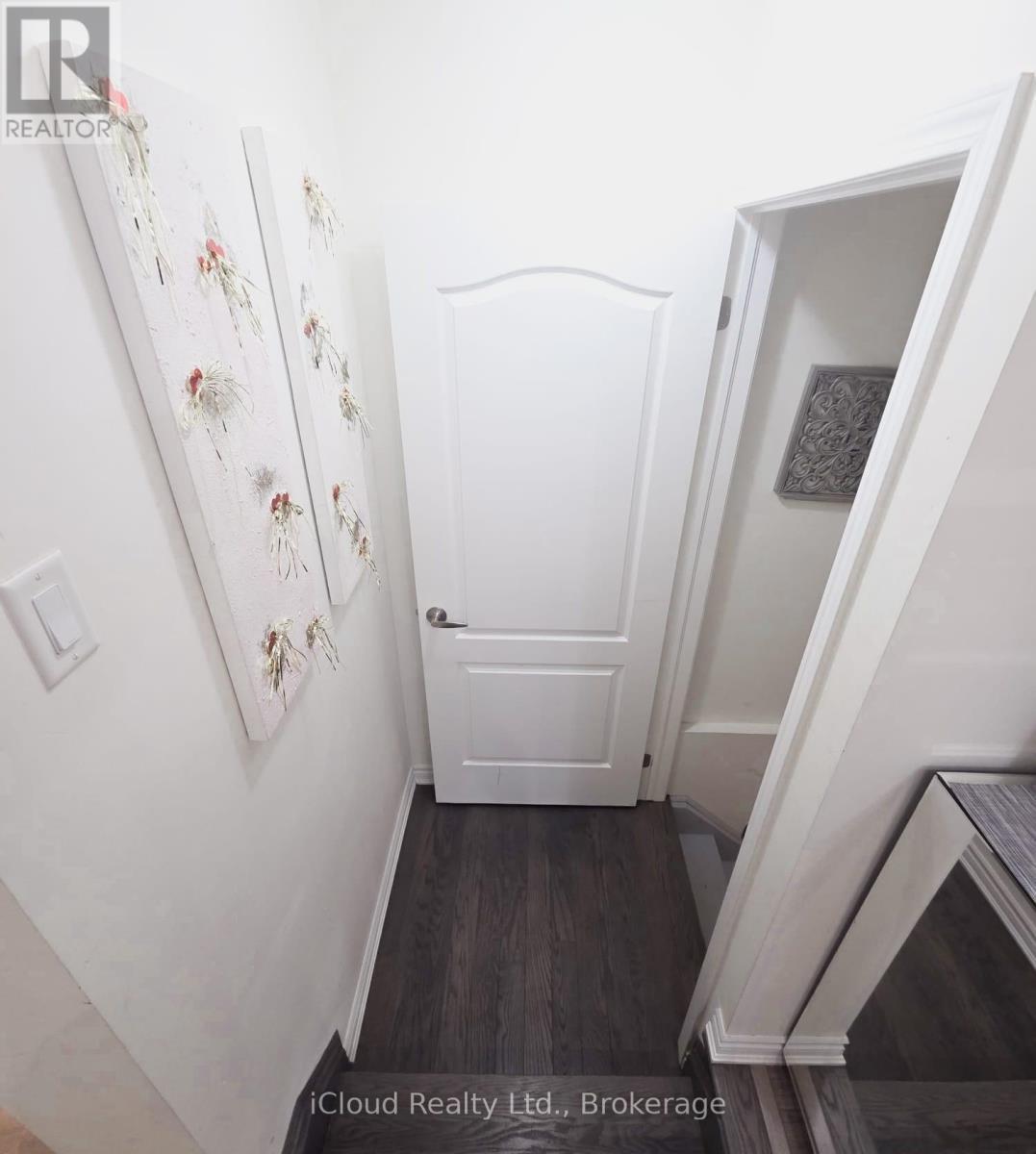 68 Phyllis Drive, Caledon, ON - Indoor Photo Showing Other Room