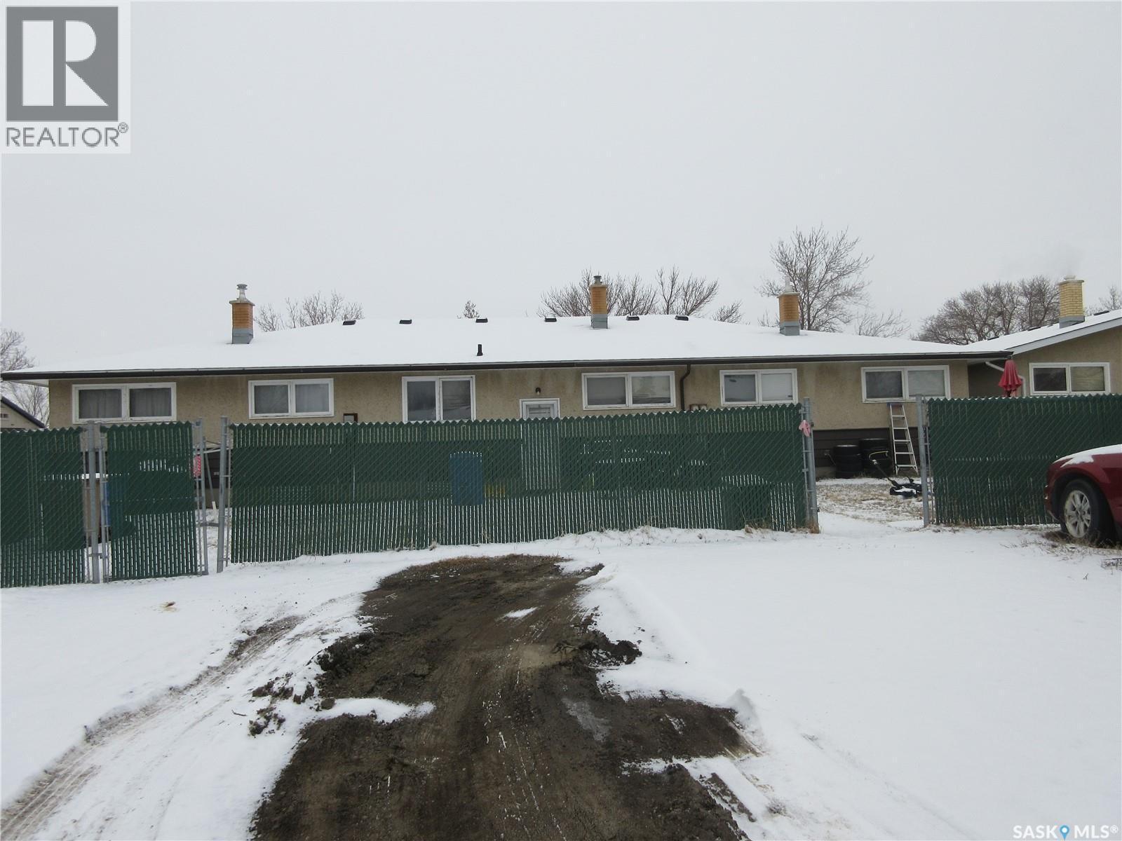 182 Rothwell Crescent, Regina, SK - Outdoor