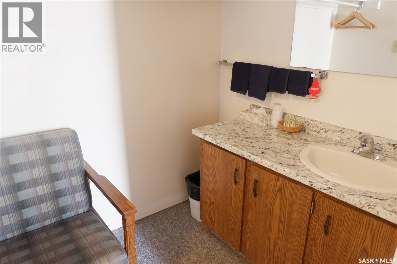 143 Railway Avenue, Coronach, SK