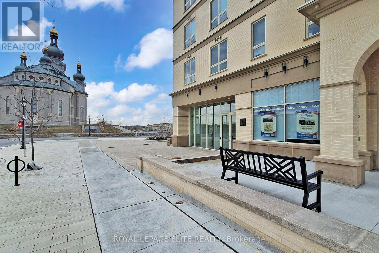313 - 101 Cathedral High Street, Markham, ON - Outdoor