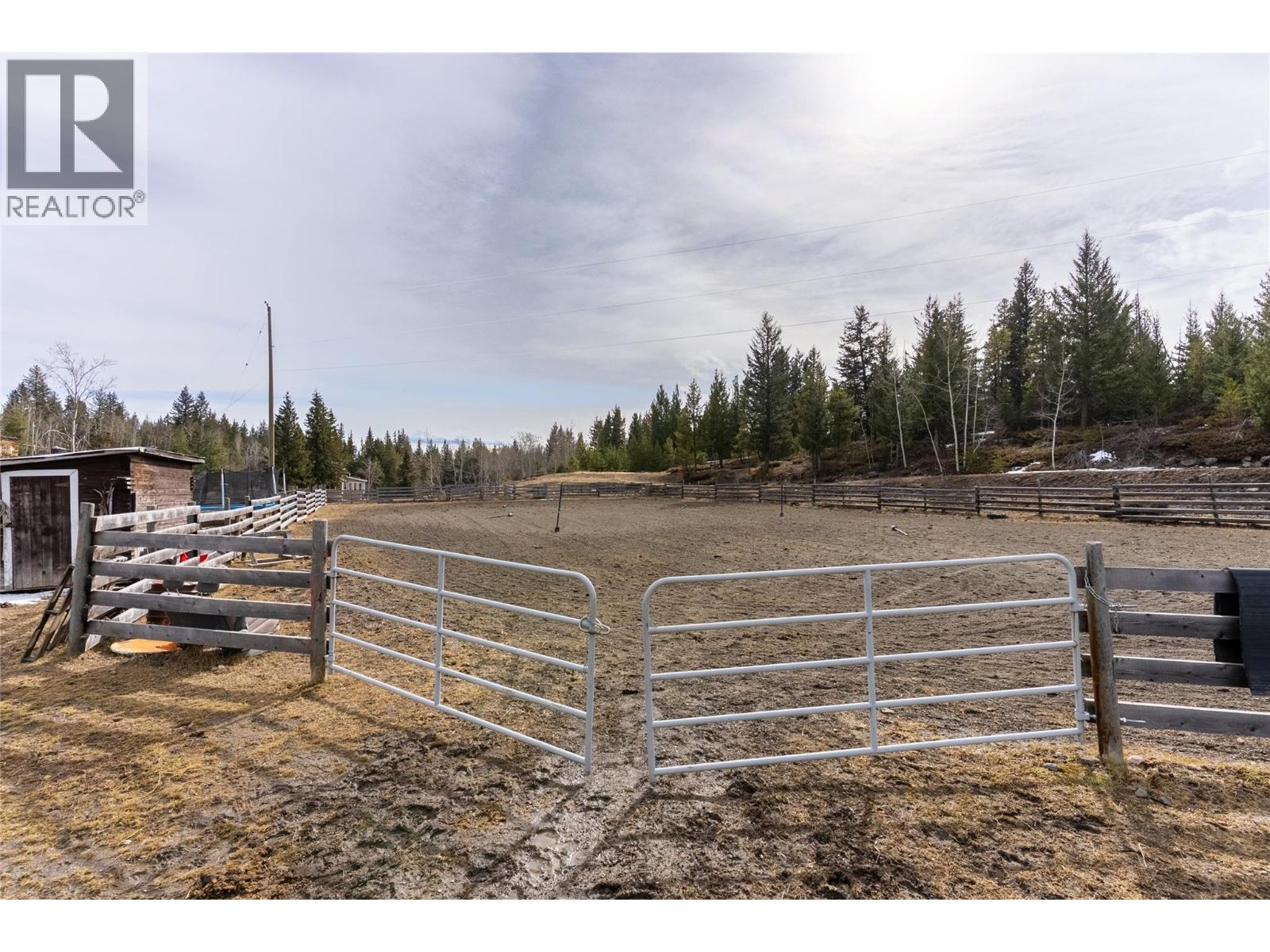 1556 Chasm Road, Clinton, BC - Outdoor With View