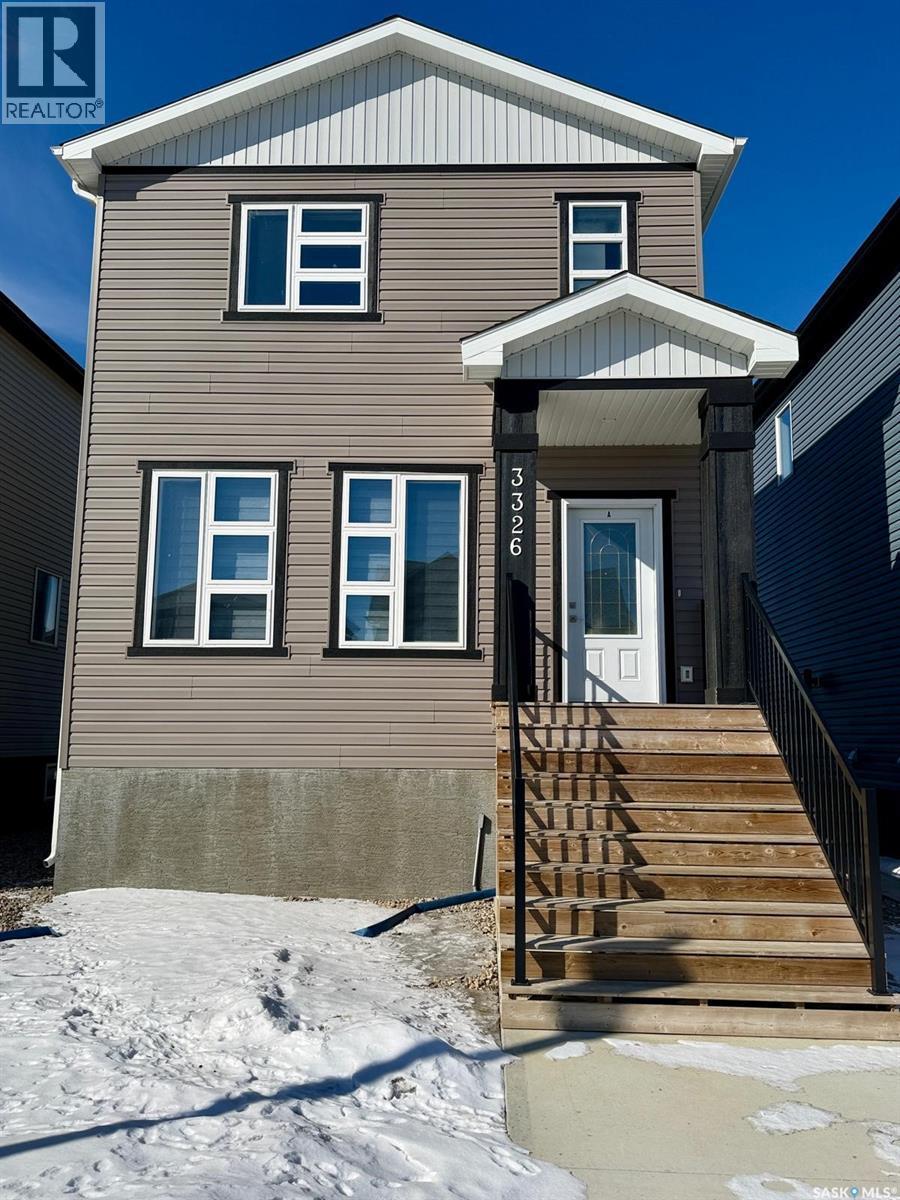 3326 Green Turtle Road, Regina, SK - Outdoor