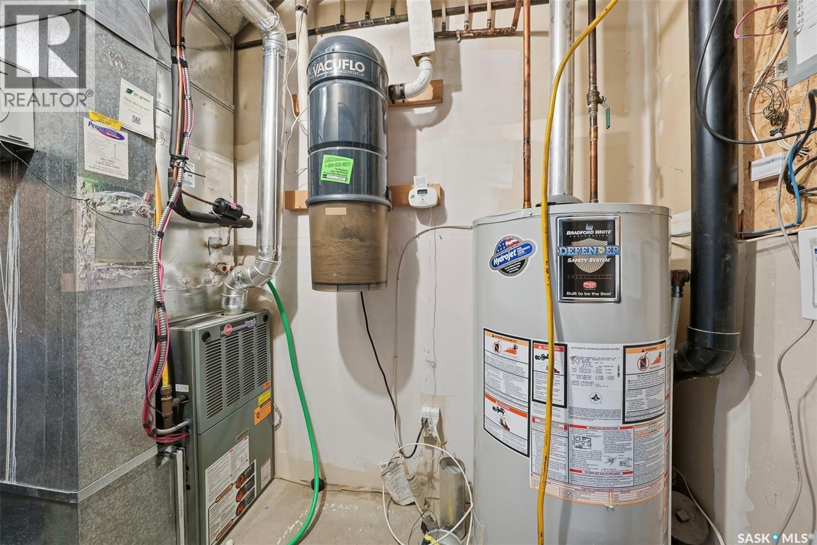 11 Columbia Drive, Saskatoon, SK - Indoor Photo Showing Basement